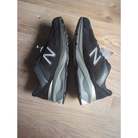 New Balance 990 v5 Black Womens 12 D Wide EU 44 - Picture 10 of 12